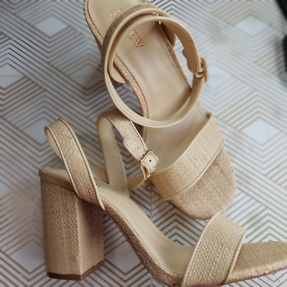 JCREW Strapy‎ beige wicker thick chunky heel size 10
